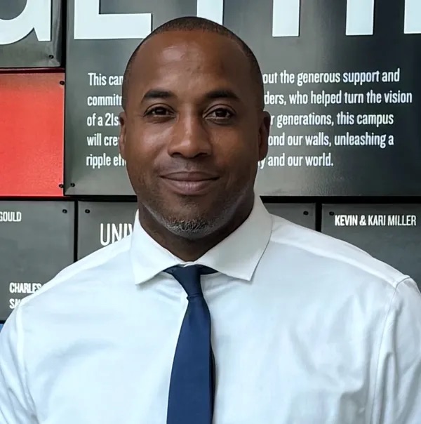 Leo Robinson